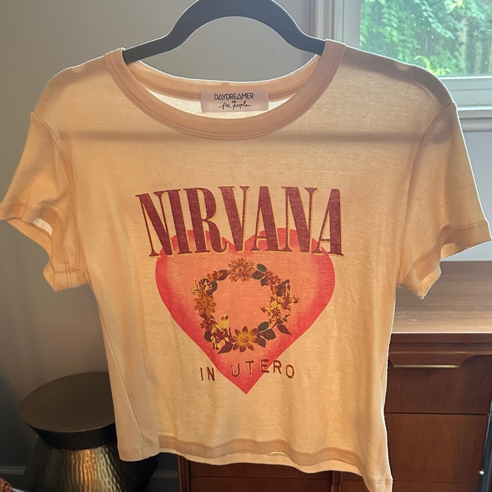 Daydreamer Nirvana Heart Tee in Cream